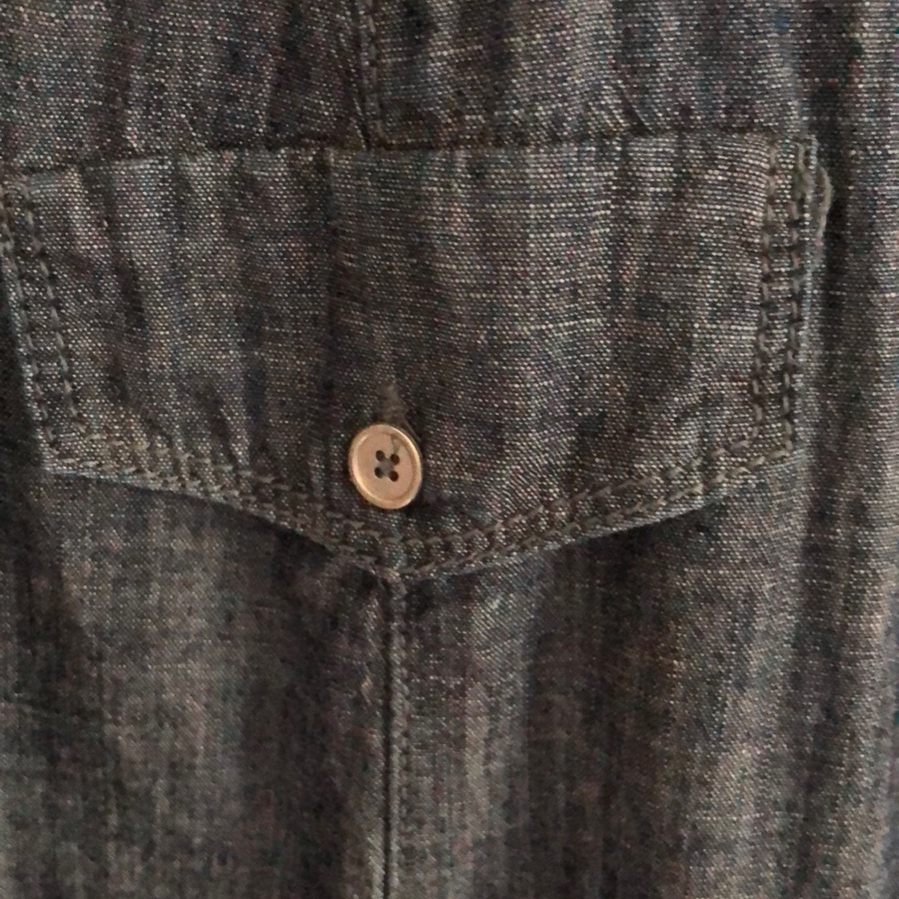 Chico's Denim Blue Shirt size L/XL - Picture 8 of 9